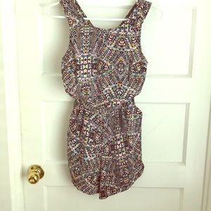 Kendall and Kylie cutout romper S